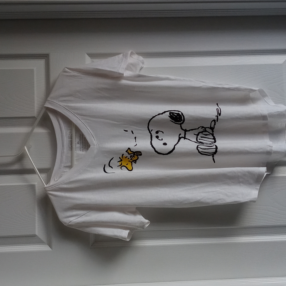 White Snoopy T-shirt